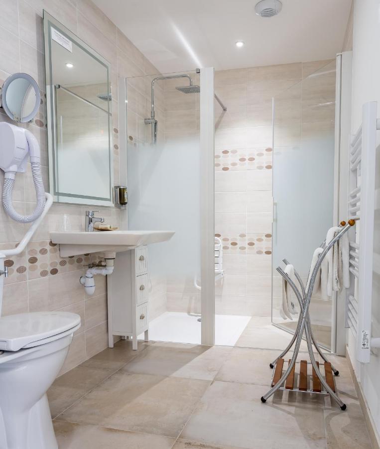 Hotel Le Centre Gramat Zewnętrze zdjęcie