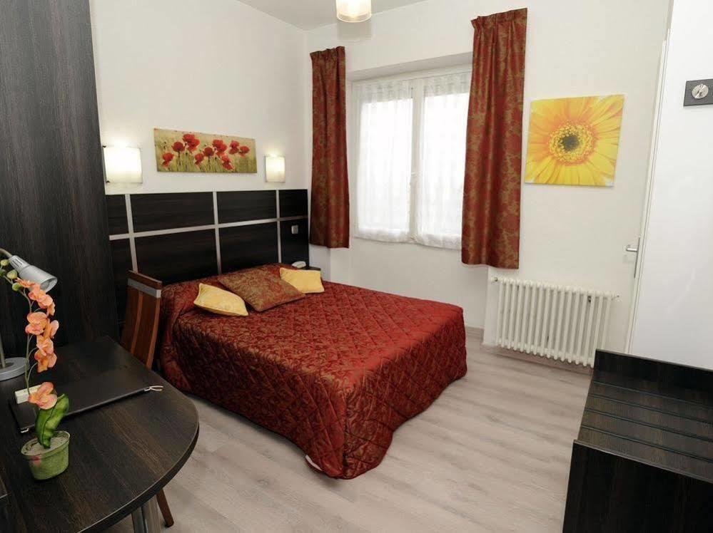 Hotel Le Centre Gramat Zewnętrze zdjęcie